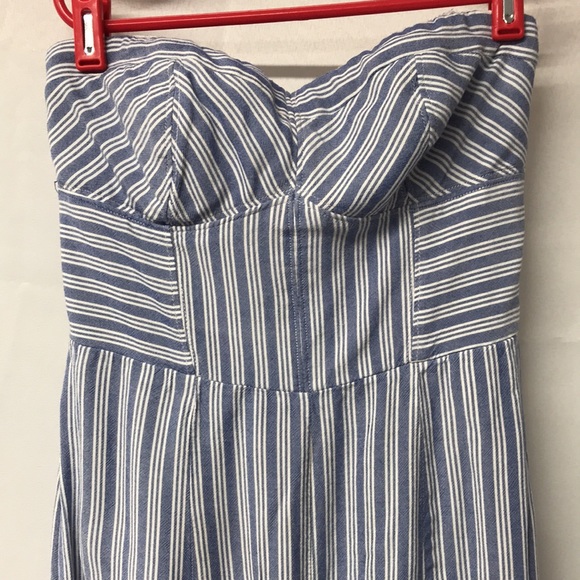 American Eagle Strapless Jumper - Picture 2 of 9